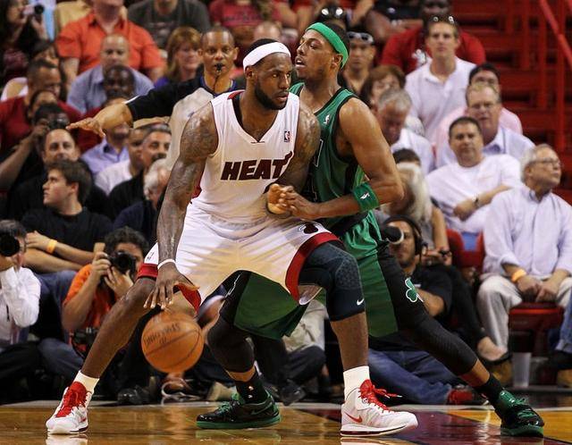 阵容结构瞬 阵容结构瞬