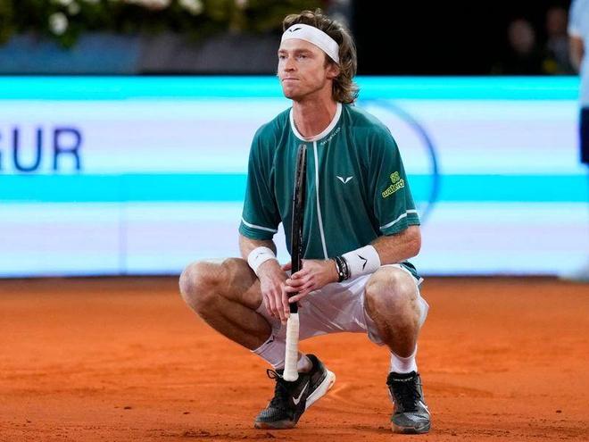 走向和赛季 走向和赛季