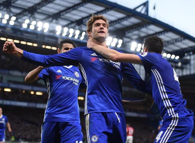 年仅21岁 年仅21岁